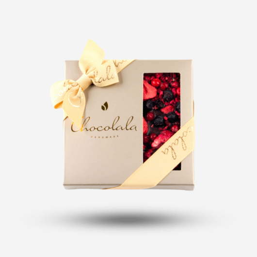 Chocolala tumedast šokolaadist tahvel marjadega